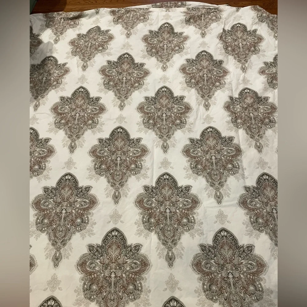 Pottery Barn Serrano Medallion Paisley Full/Queen Duvet Cover 100% Cotton